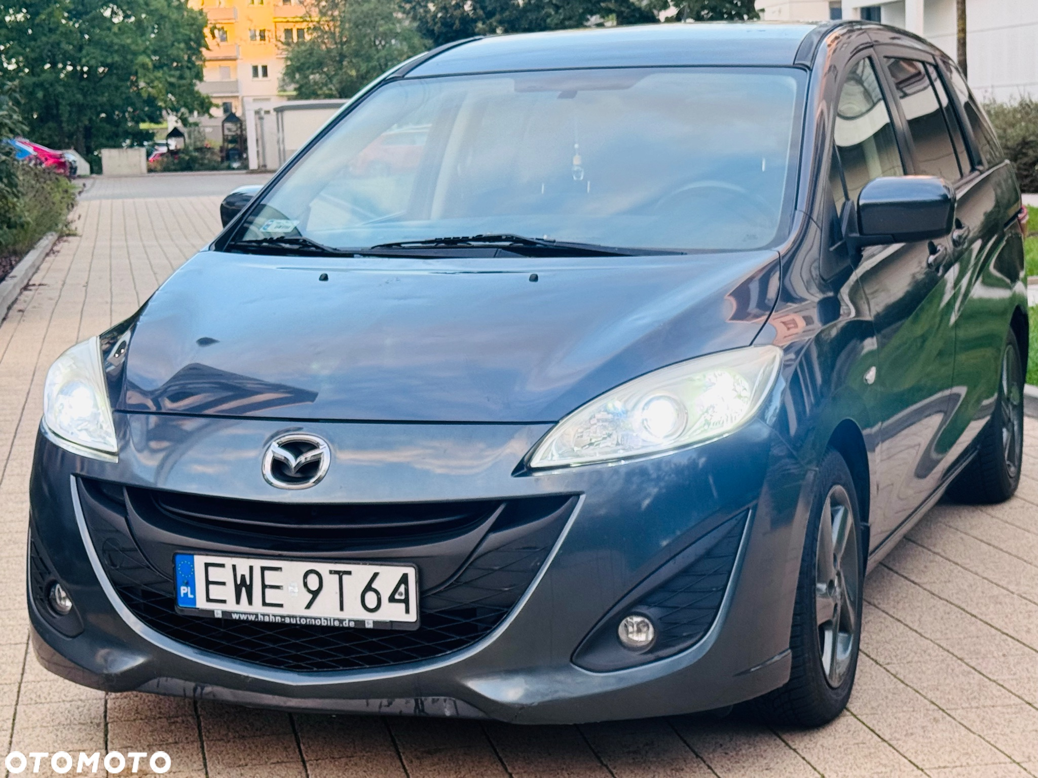 Mazda 5 - 3
