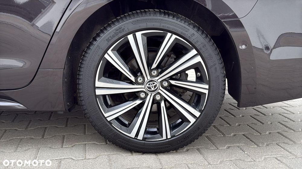 Toyota Corolla 2.0 Hybrid Comfort - 27