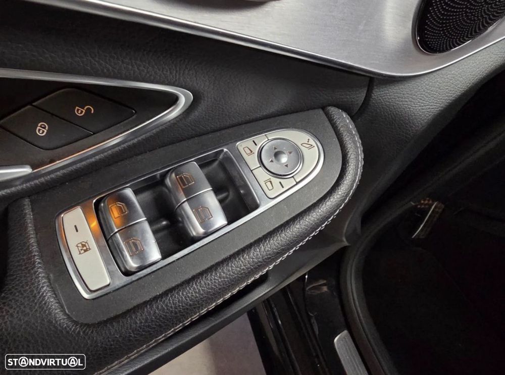 Mercedes-Benz C 300 BlueTEC Hybrid AMG Line - 19