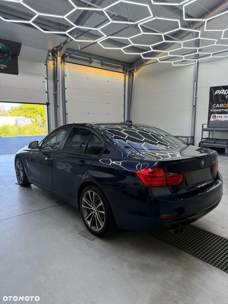 BMW Seria 3 - 11