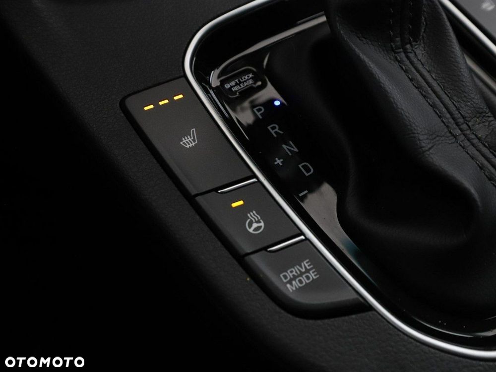 Hyundai i30 1.6 CRDI DCT Trend - 28