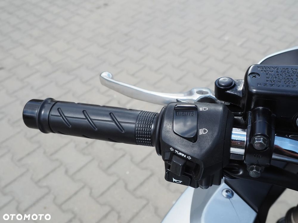 Honda CBF - 30