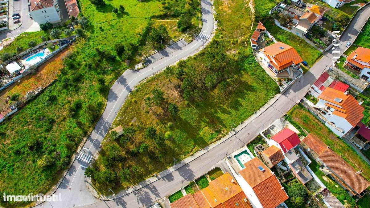 Imóvel Exclusivo | Lote da Moradia de Carritos - Grande imagem: 3/19