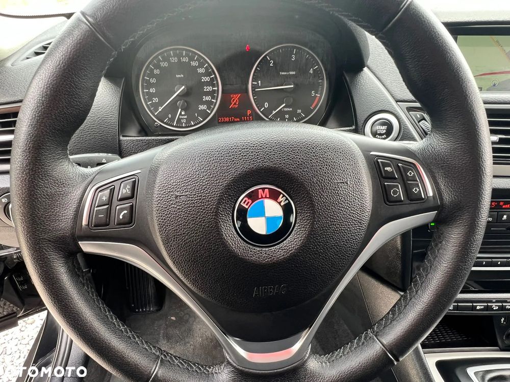 BMW X1 xDrive20d - 28