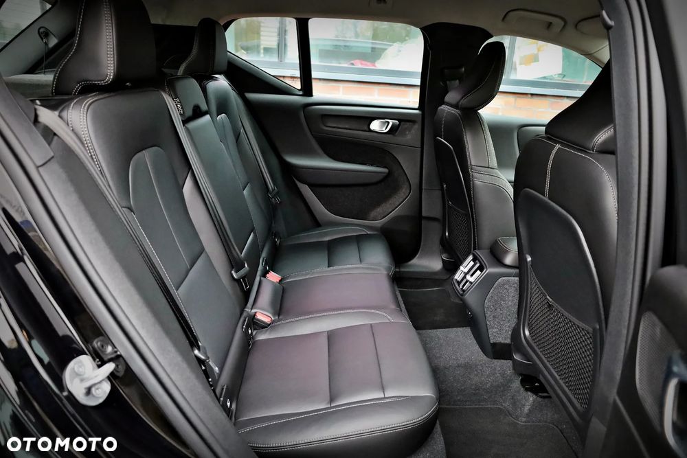 Volvo XC 40 - 21