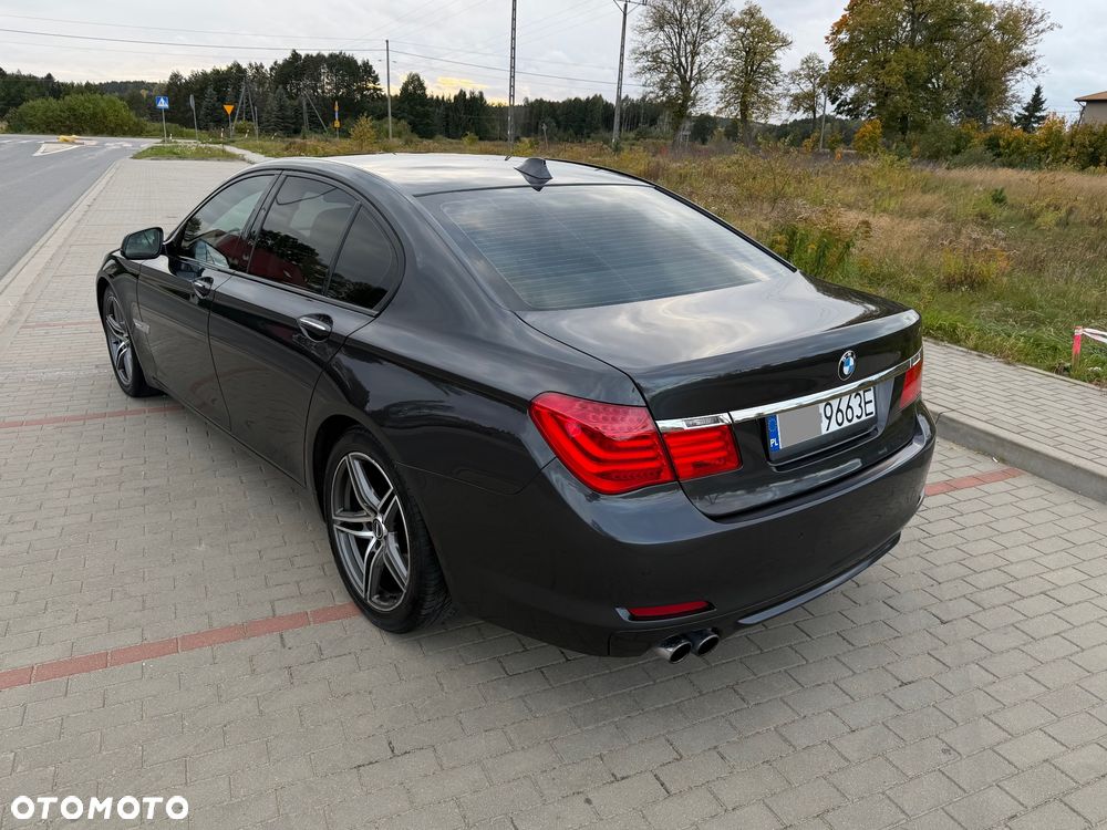 BMW Seria 7 730d - 35