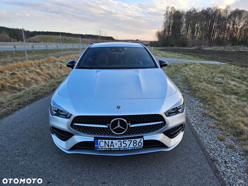Mercedes-Benz CLA 250 e 8G-DCT AMG Line - 3