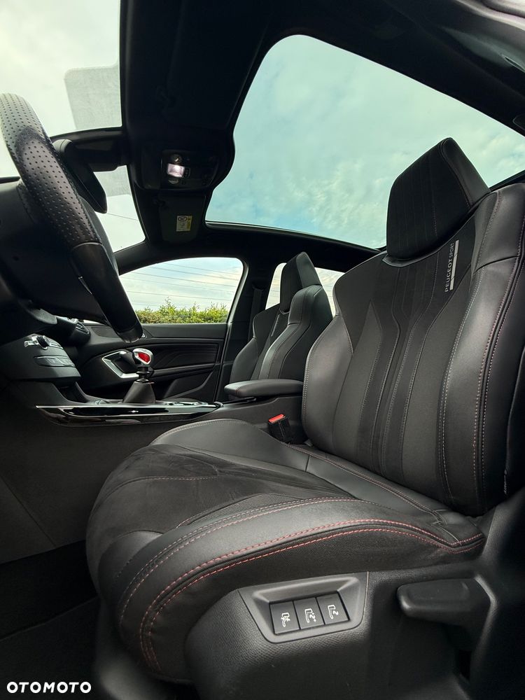 Peugeot 308 1.6 e-THP GTi by Sport S&S - 14