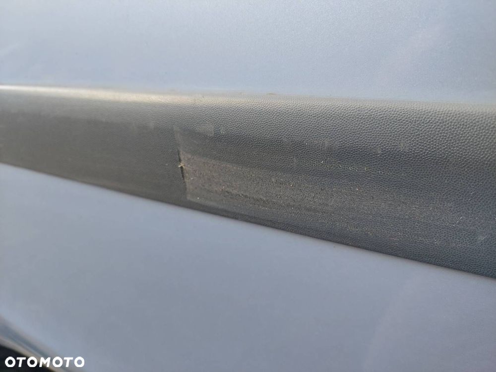 DRZWI KOMPLETNE PRAWY TYŁ SKODA ROOMSTER I LF5Y 06-10r - 9