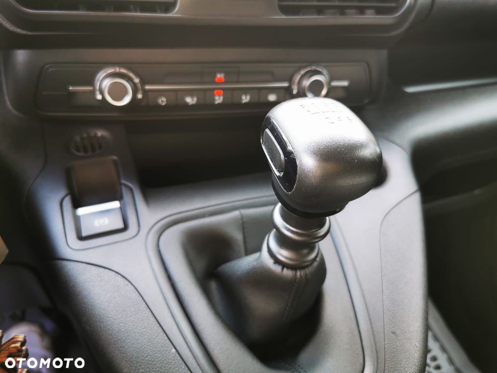 Peugeot Partner - 19