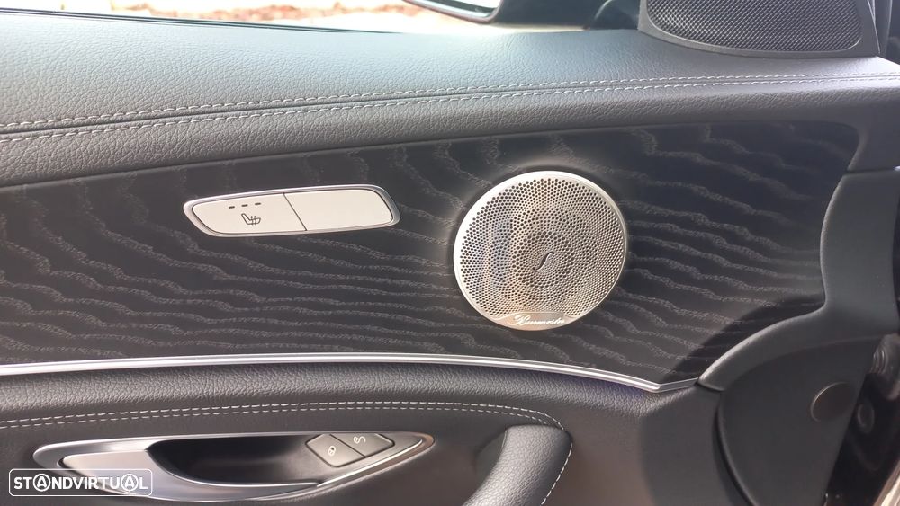 Mercedes-Benz E 300 de AMG Line - 16