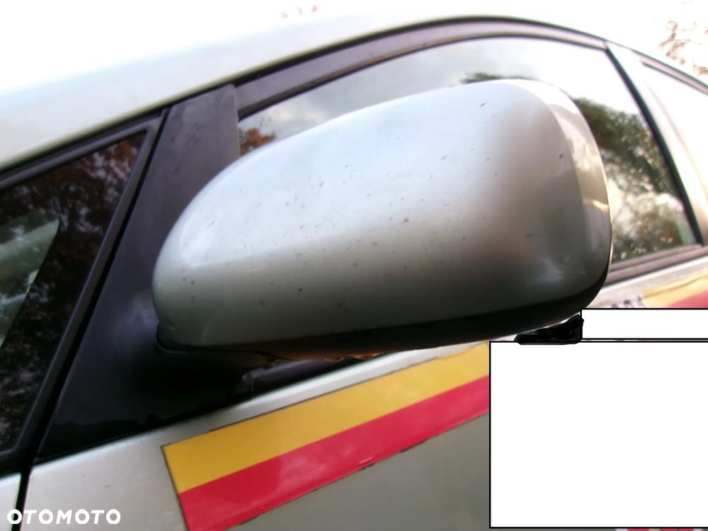 LUSTERKO PRAWE LEWE TOYOTA PRIUS II  03-09  EU  6U0  6UO - 3