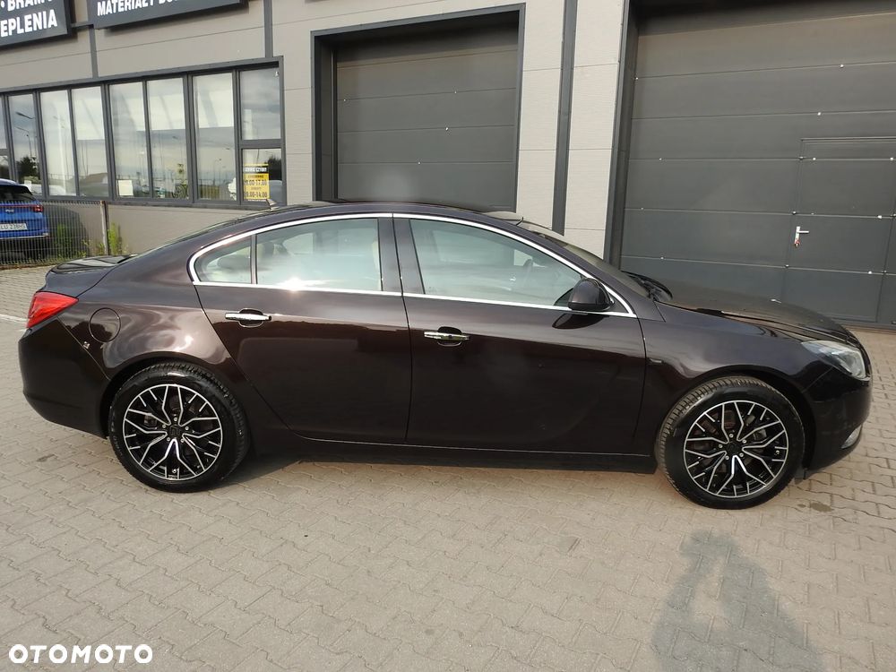 Opel Insignia 2.0 ECOTEC DI Turbo 4x4 ecoFLEX Start/Sto Business Innovation - 3