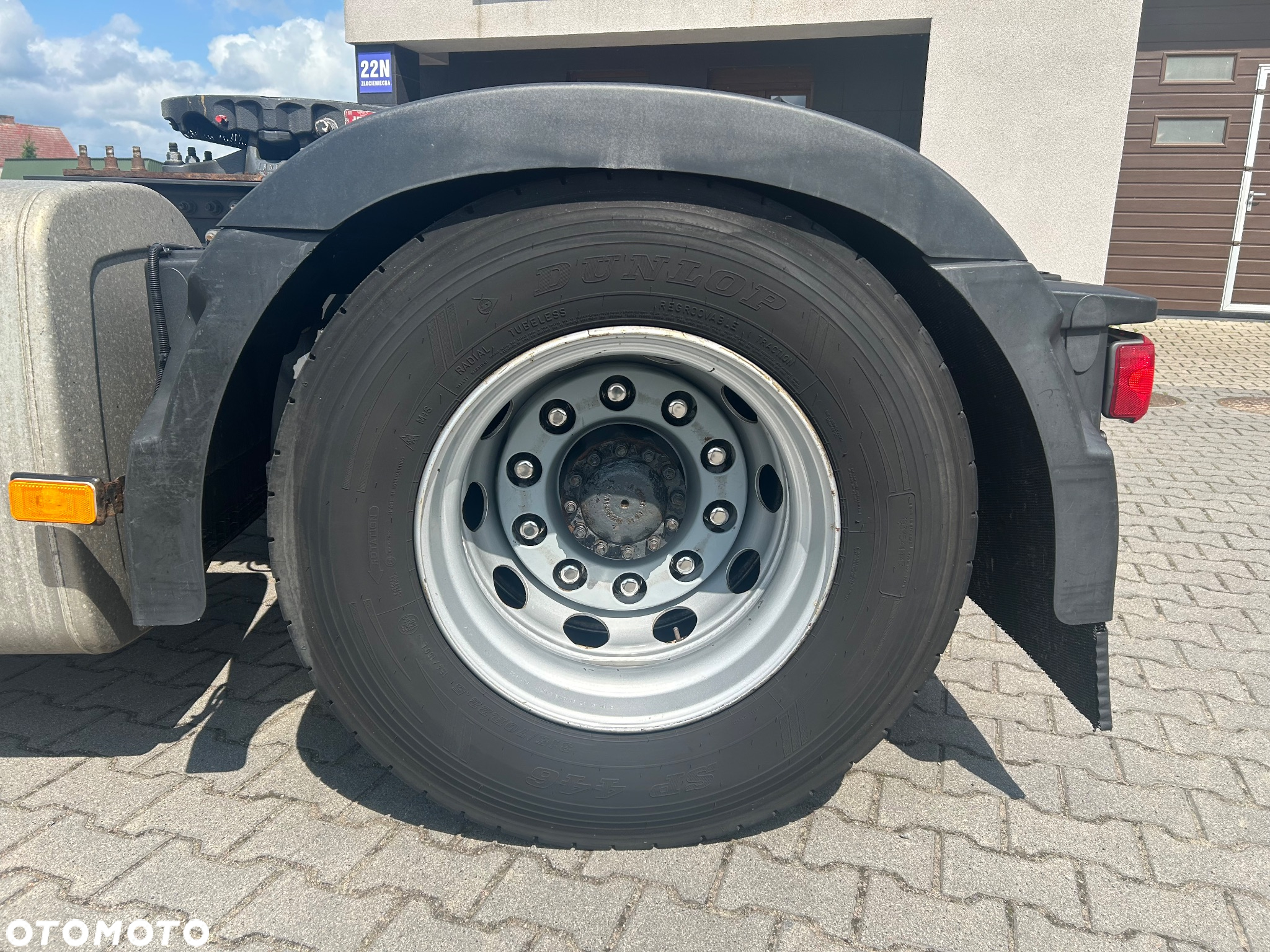 Renault T 480 - 13