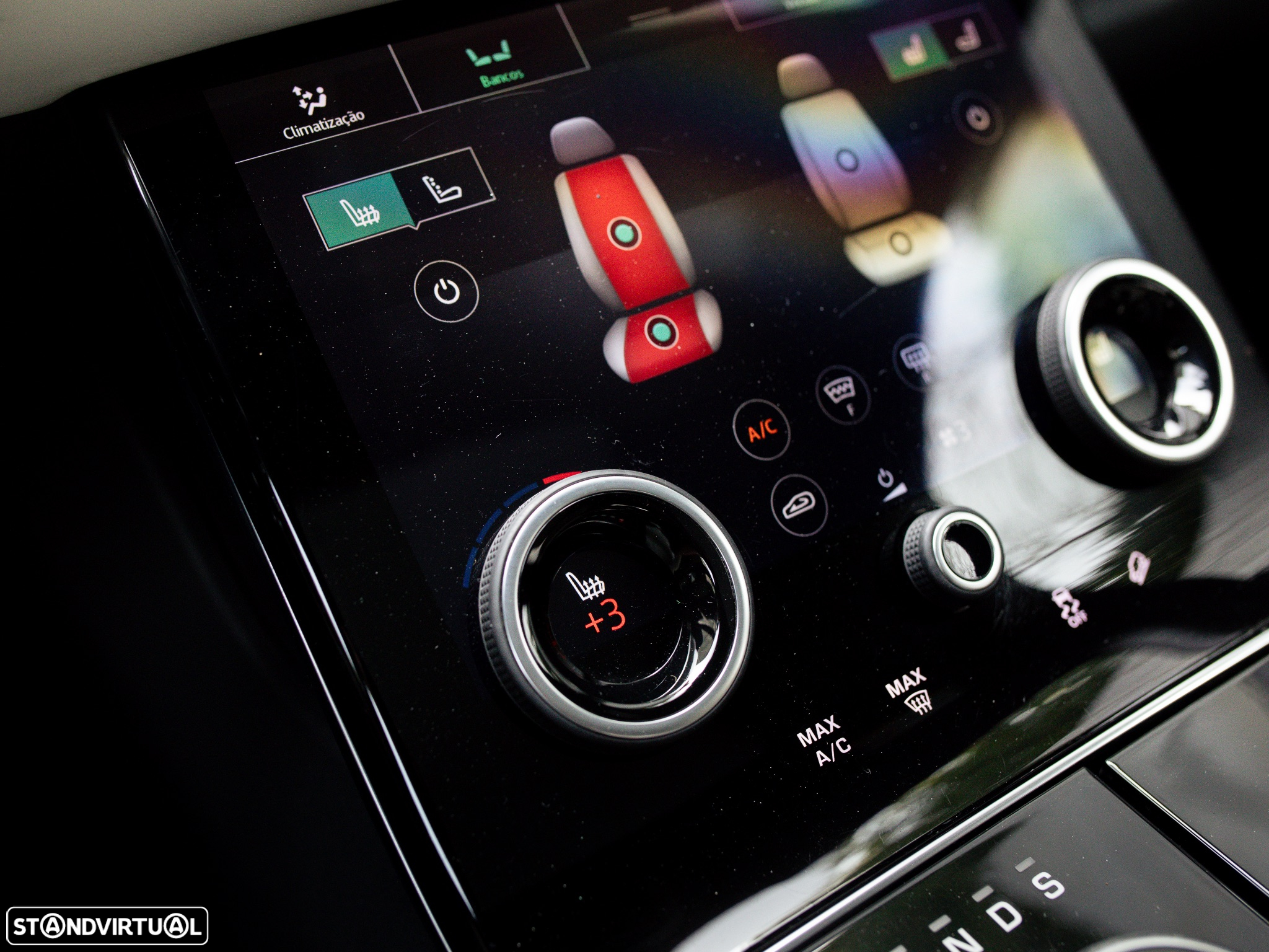 Land Rover Range Rover Velar D300 Dynamic HSE - 45
