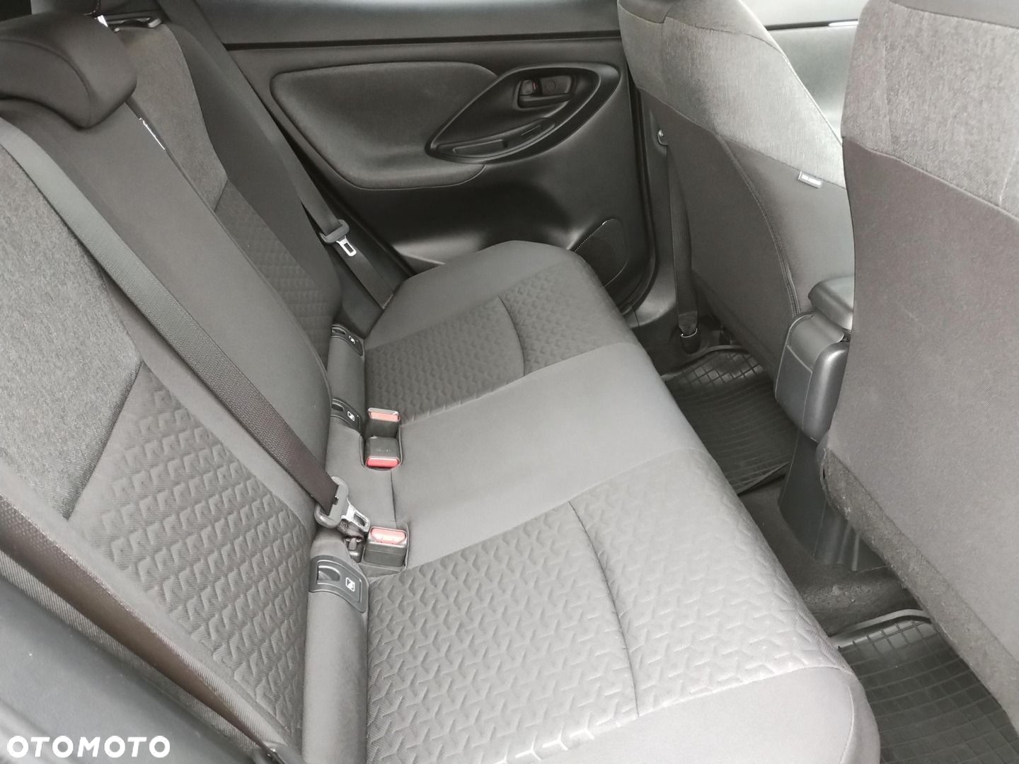 Toyota Yaris Cross - 13