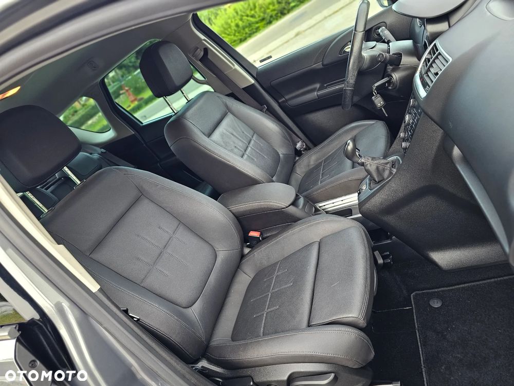 Opel Meriva 1.4 T Cosmo - 10