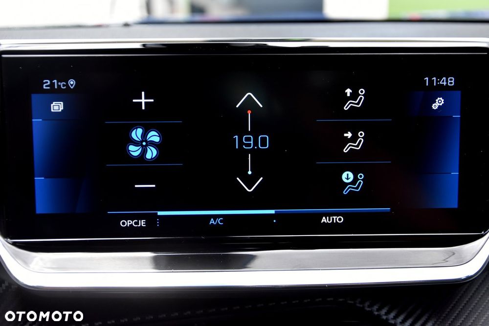 Peugeot 2008 ver-puretech-130-eat8-gt - 33