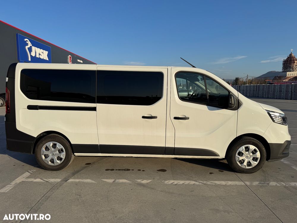 Renault Trafic Combi 2.0 Blue dCi 110 S&S L2 8+1 Life - 6