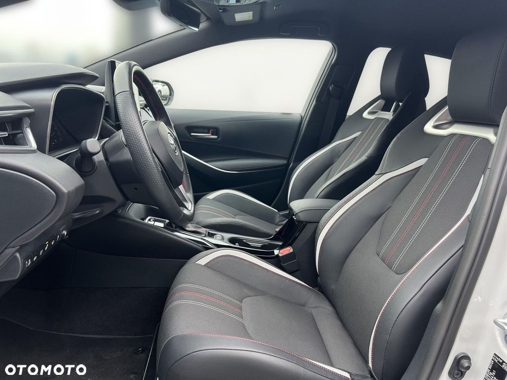 Toyota Corolla 1.8 Hybrid GR Sport - 13