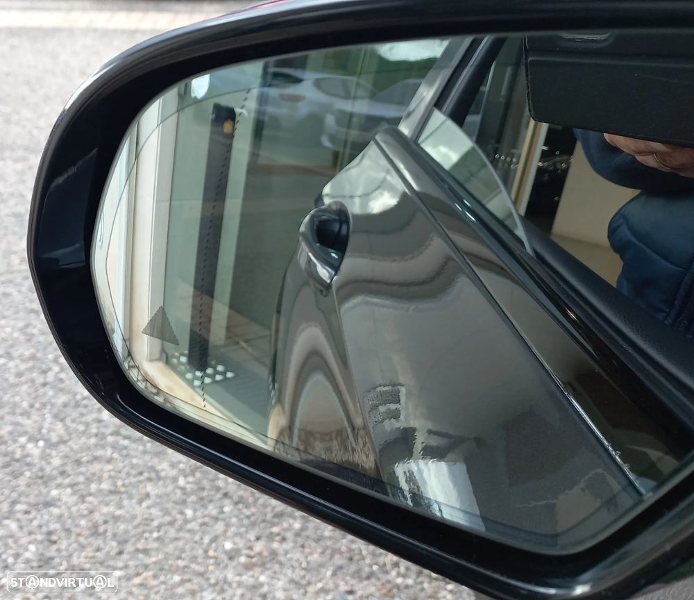 Mercedes-Benz E 300 de AMG Line - 19