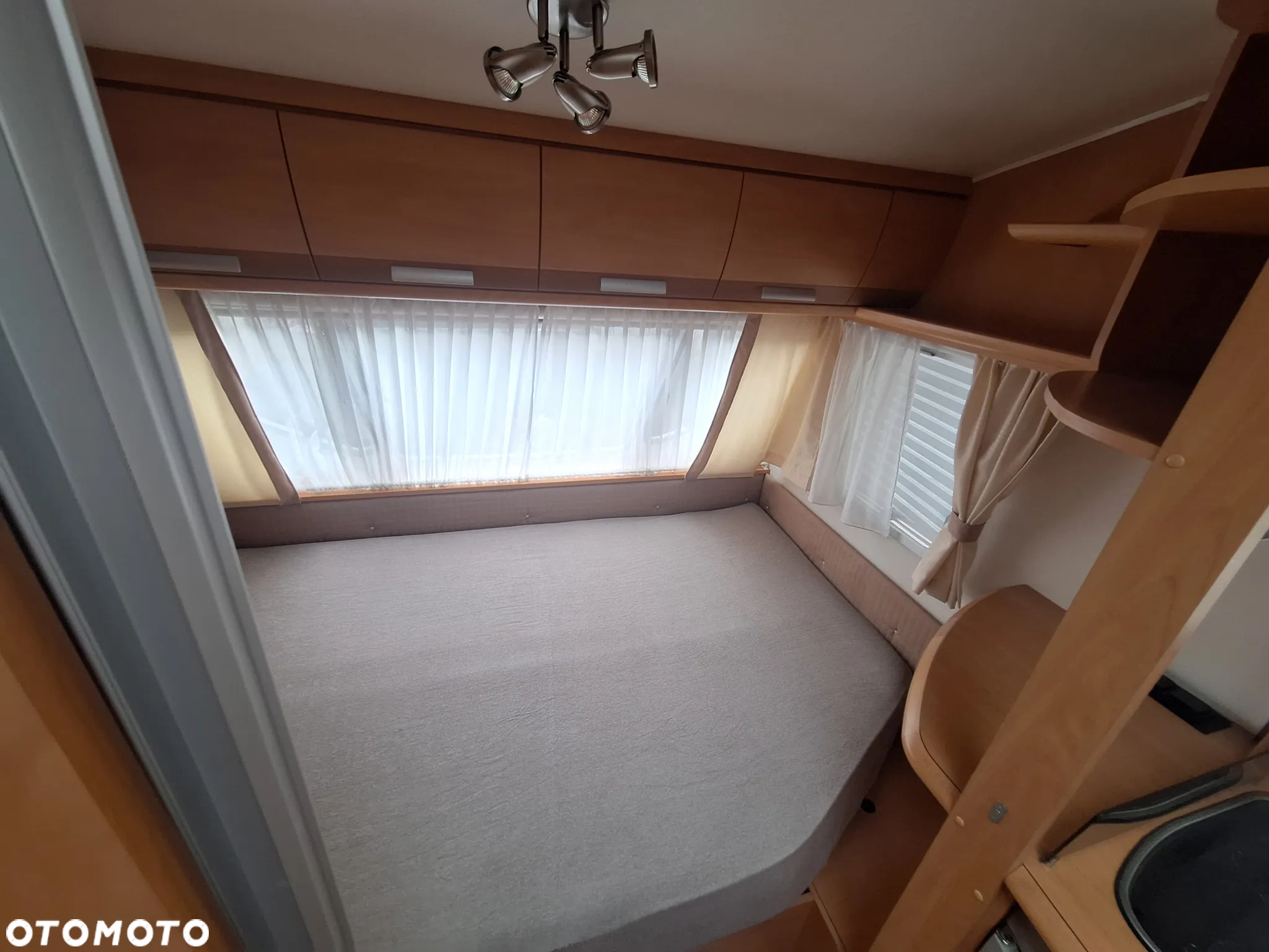 Chateau 430 Calista Mover - 13