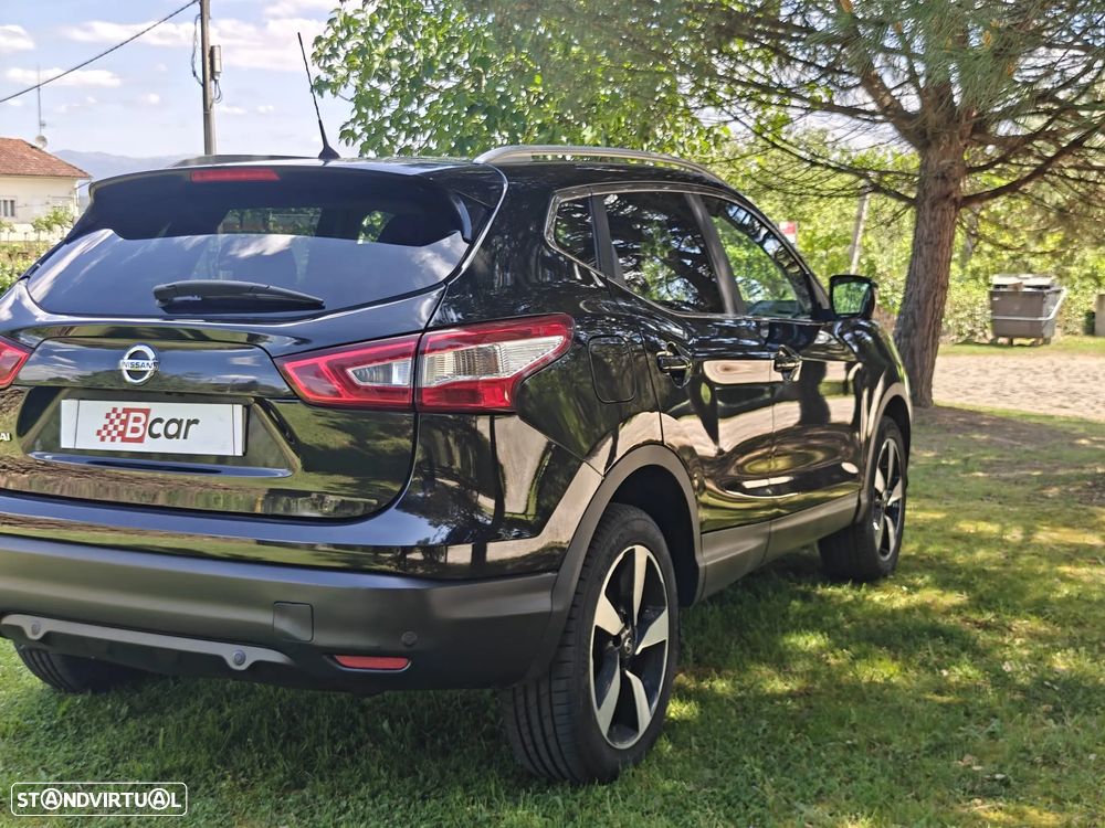 Nissan Qashqai 1.5 dCi N-Connecta 18 - 12