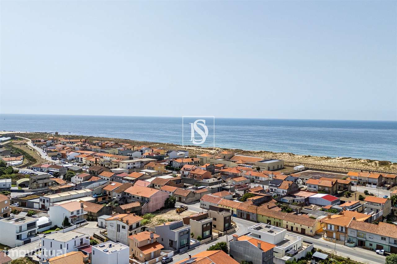 Praia da Barranha | Moradia T3, Independente, em Aguçadoura - Grande imagem: 2/46