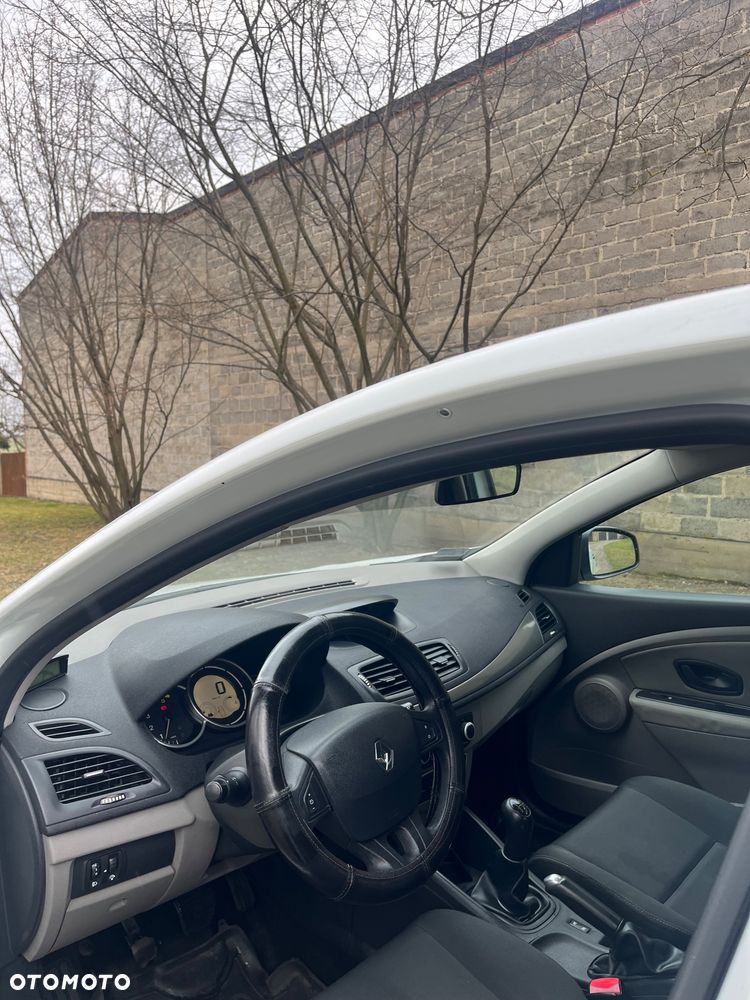 Renault Megane - 11