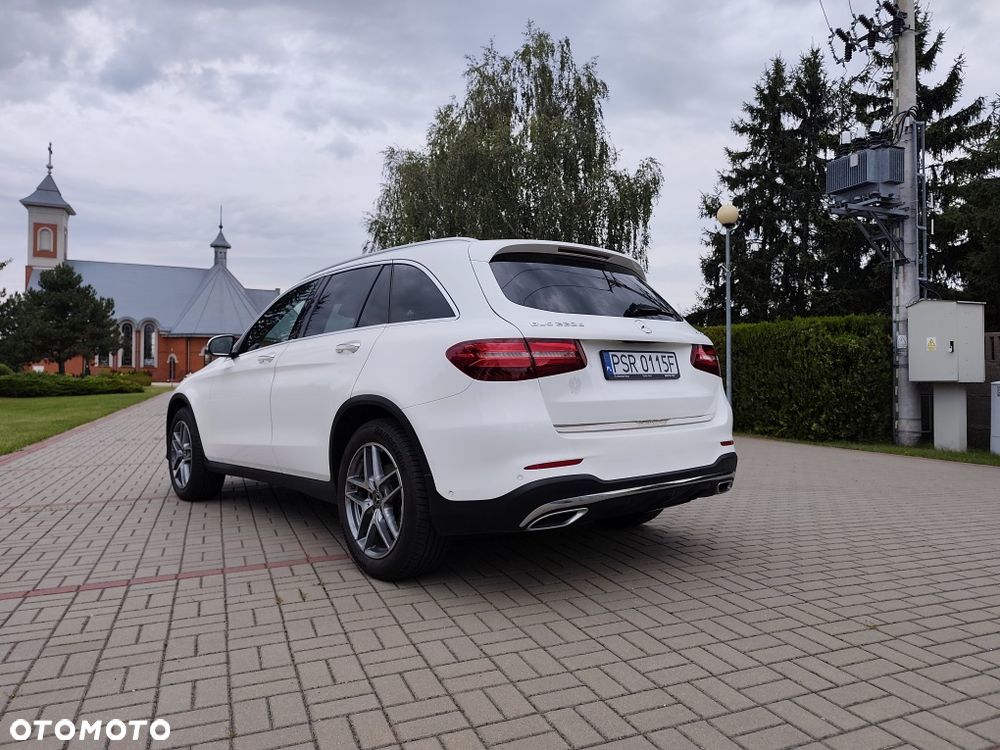 Mercedes-Benz GLC - 4