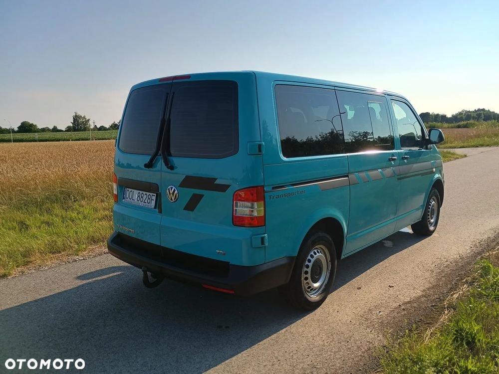 Volkswagen Transporter - 4