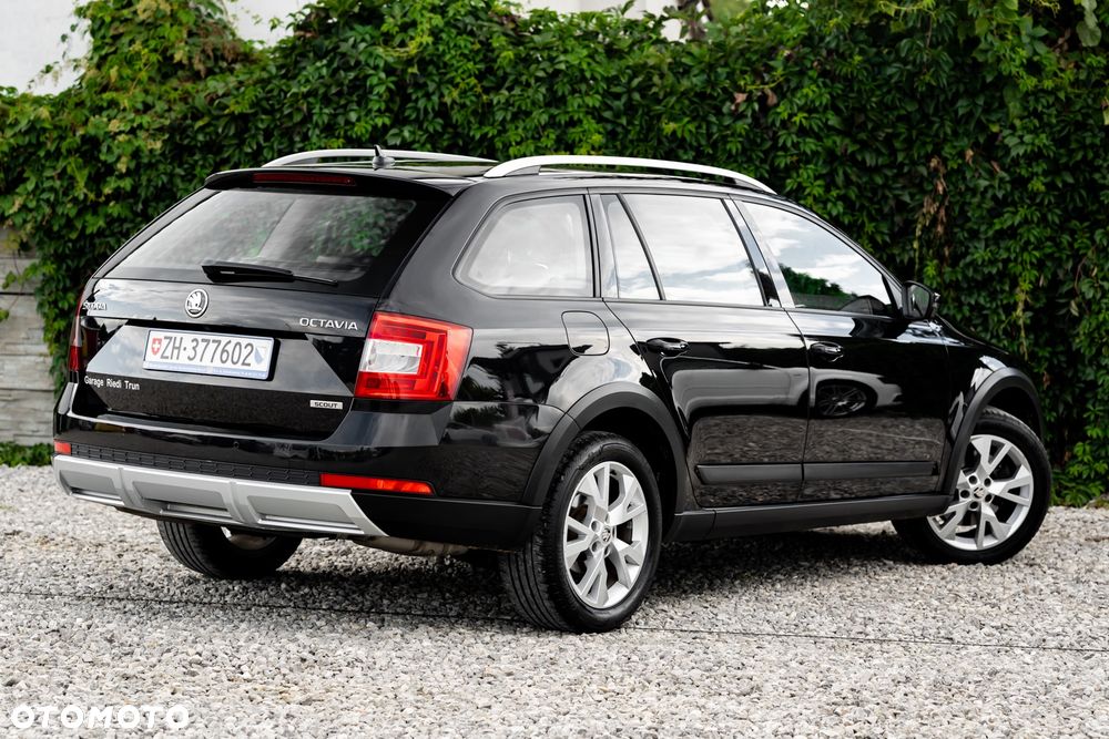 Skoda Octavia 1.8 TSI (Green tec) 4x4 DSG Scout - 14