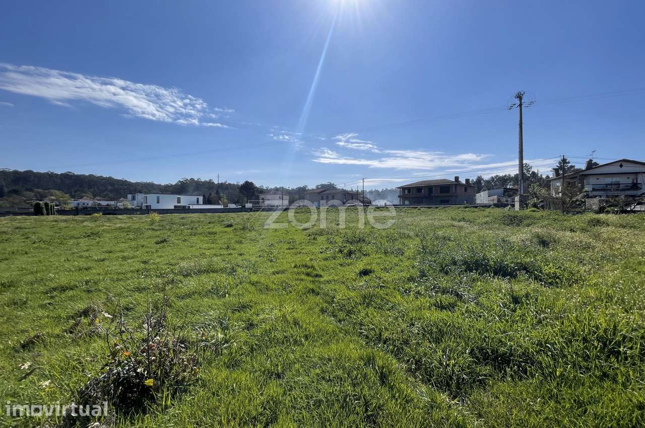 Terreno c/ 2100m2 p/ construção de Moradia em Milheirós de Poiares ...
