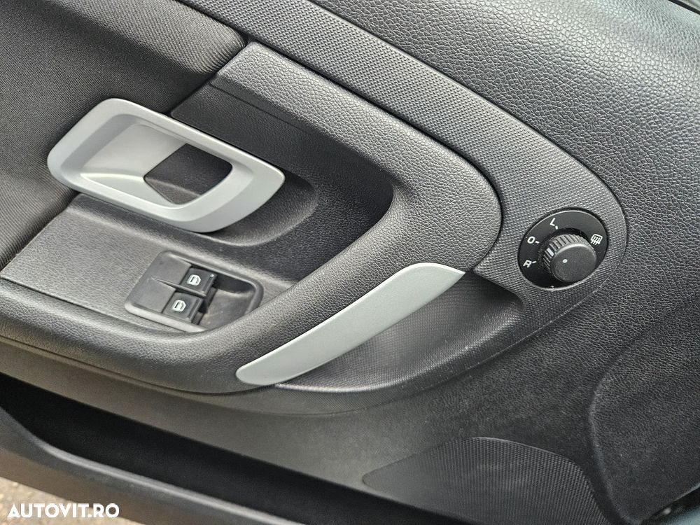 Skoda Fabia 1.2 HTP COOL EDITION Green tec - 7