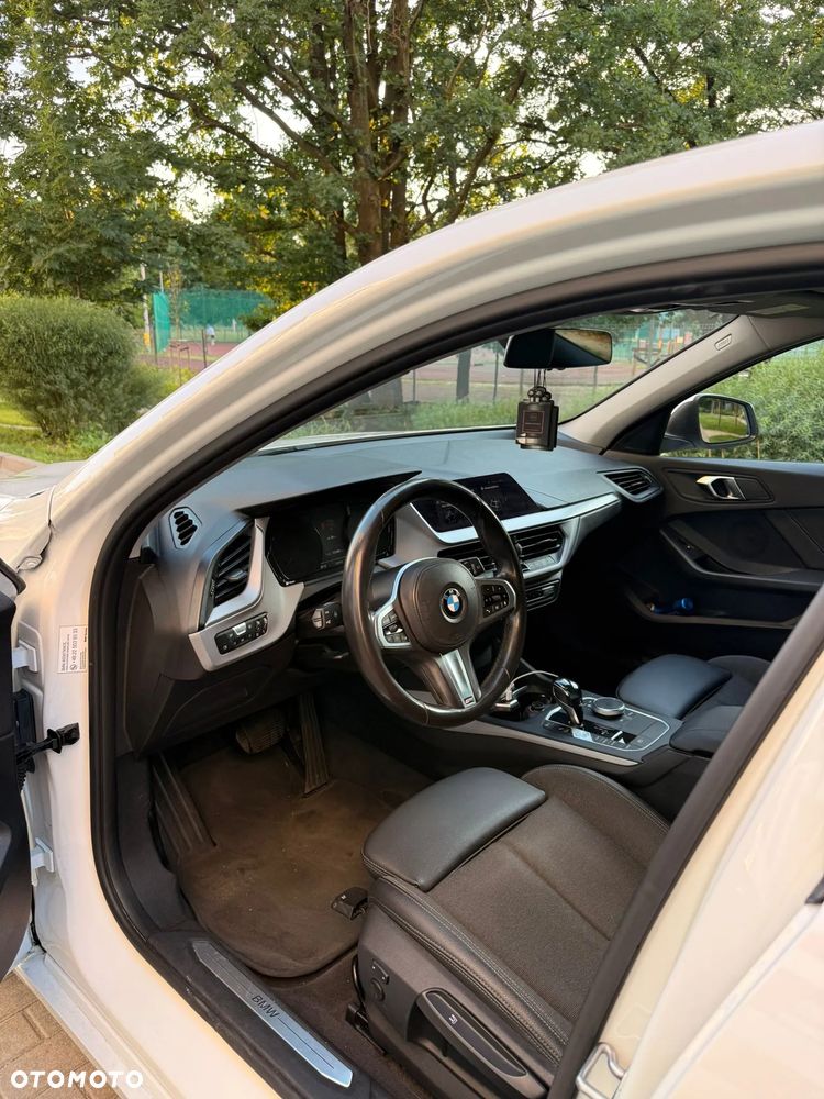 BMW Seria 1 120d Advantage - 10