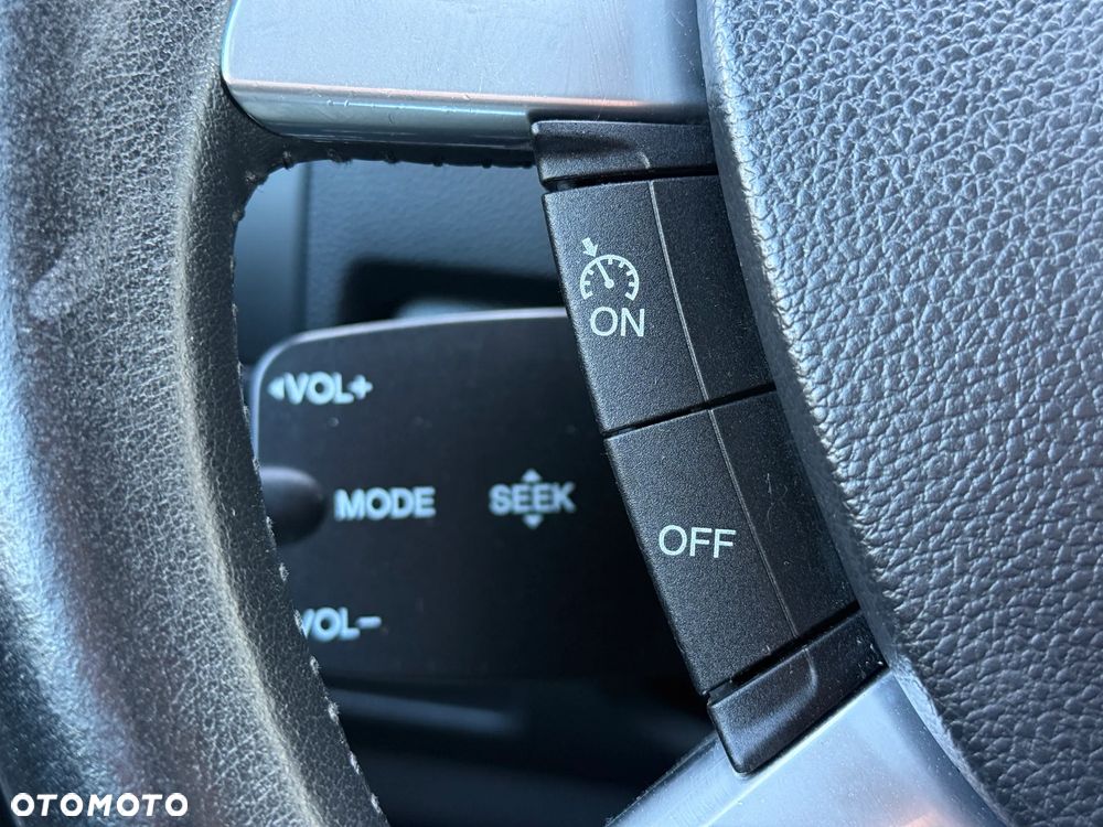 Ford Kuga - 37