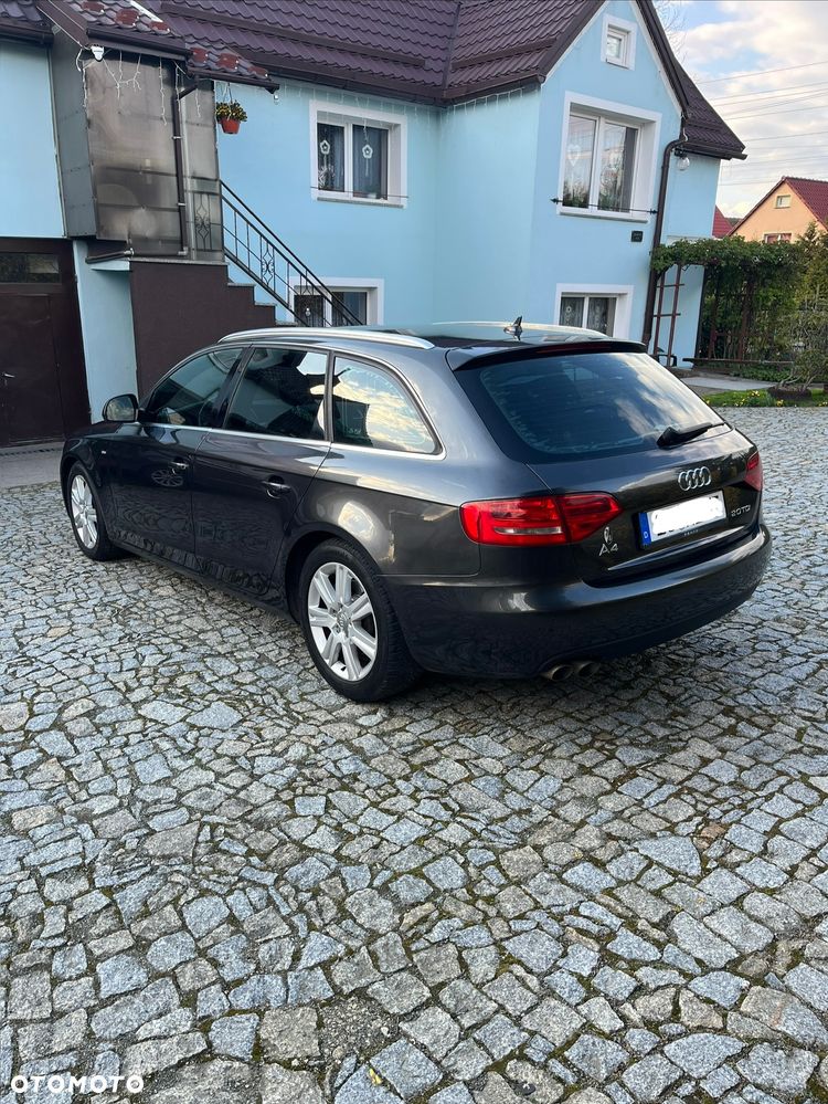 Audi A4 Avant - 35