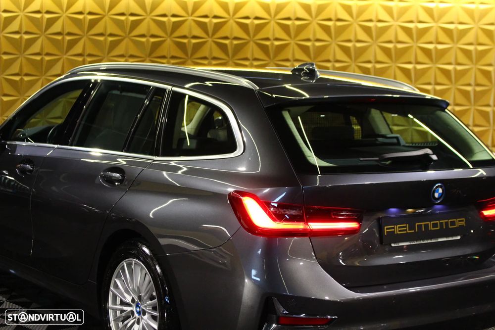 BMW 320 e Line Luxury Auto - 13