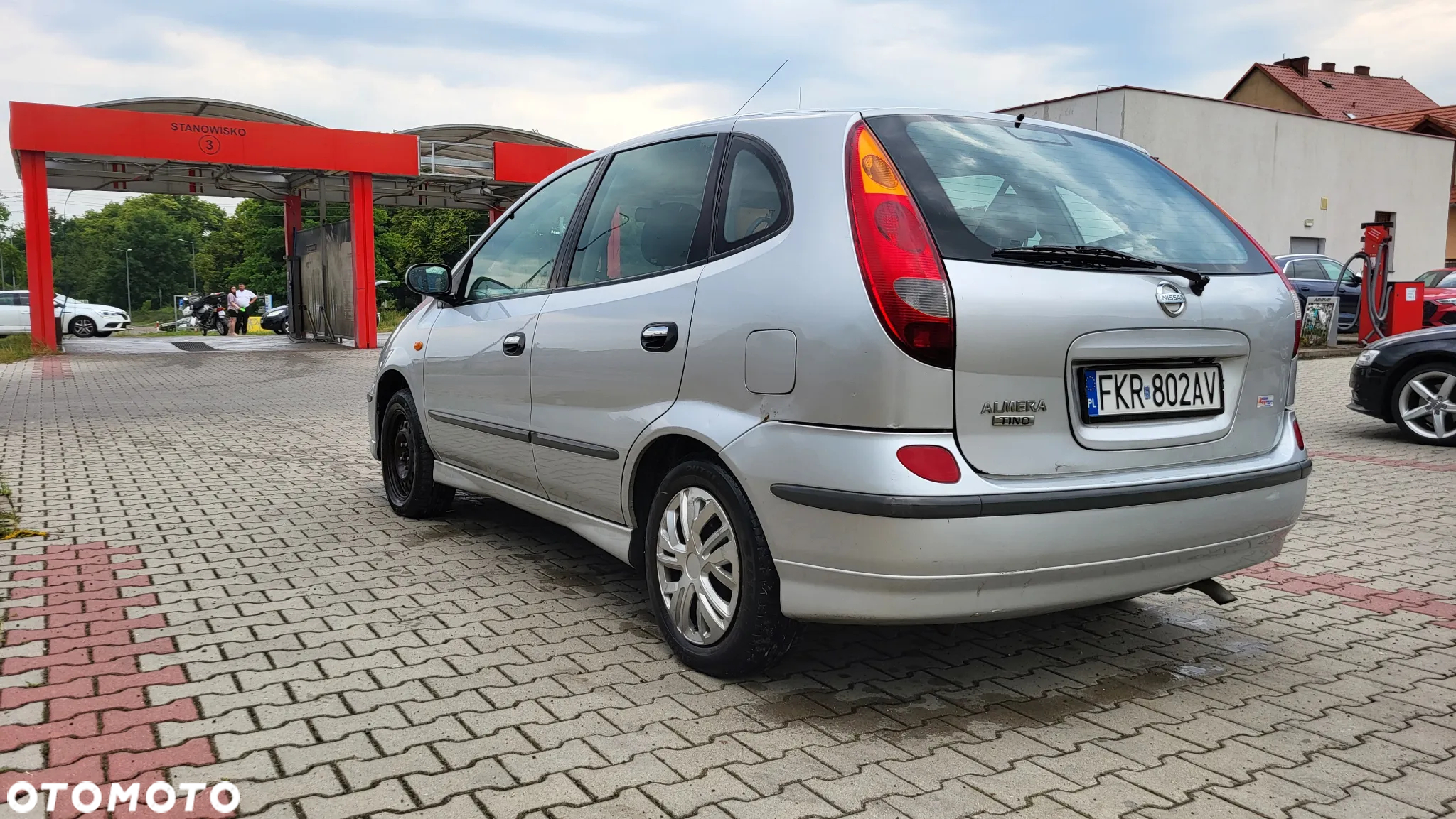 Nissan Almera Tino - 6
