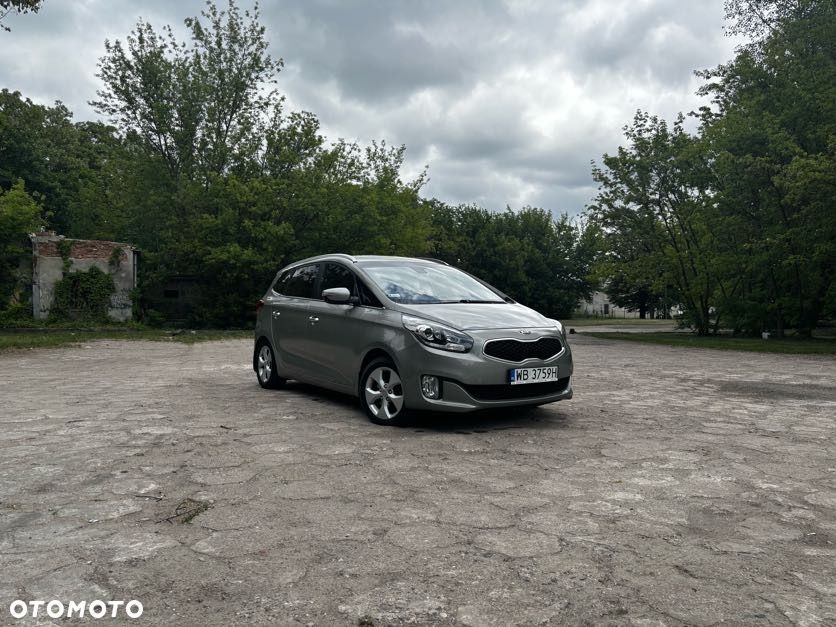 Kia Carens 1.6 GDI L - 4