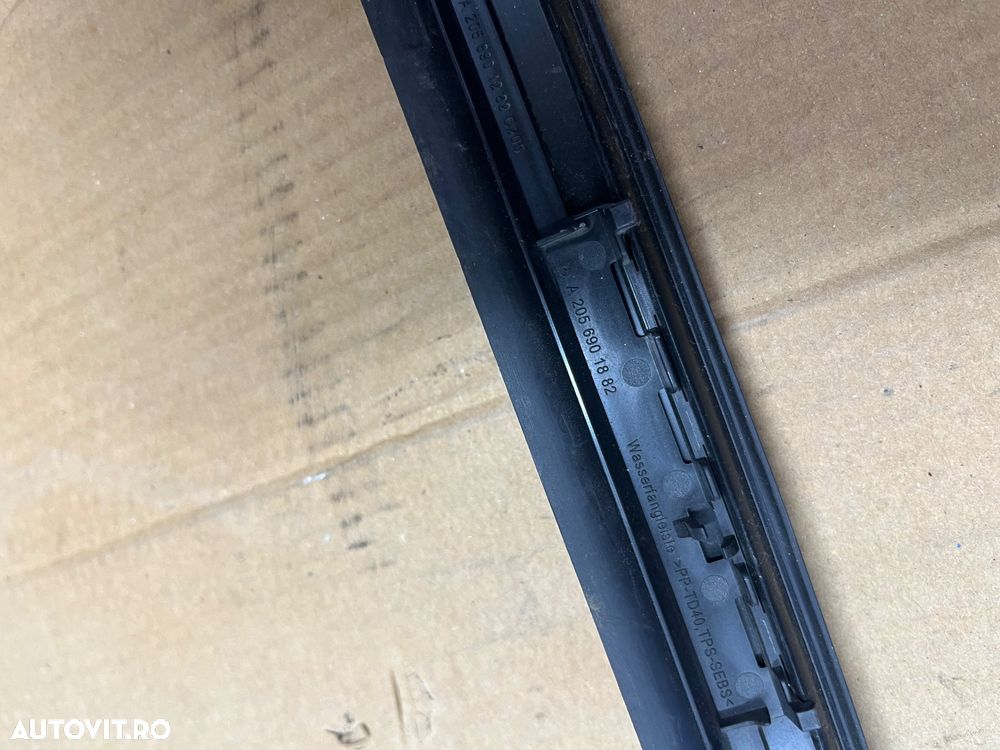 Ornamente parbriz Mercedes w205 Cabrio 2017 - 4
