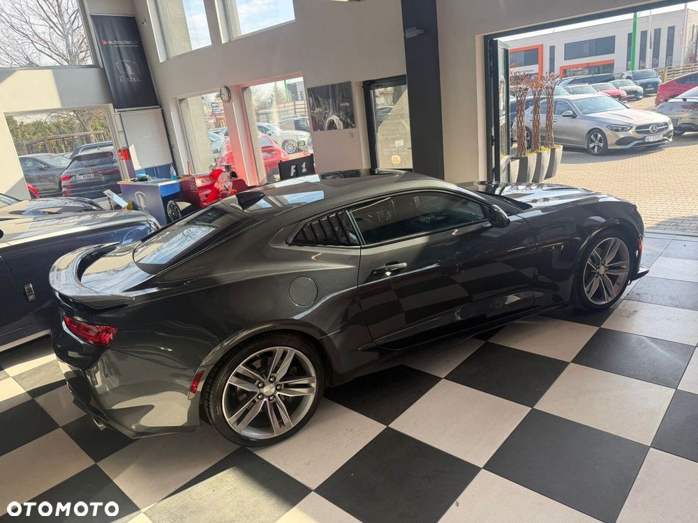 Chevrolet Camaro - 8