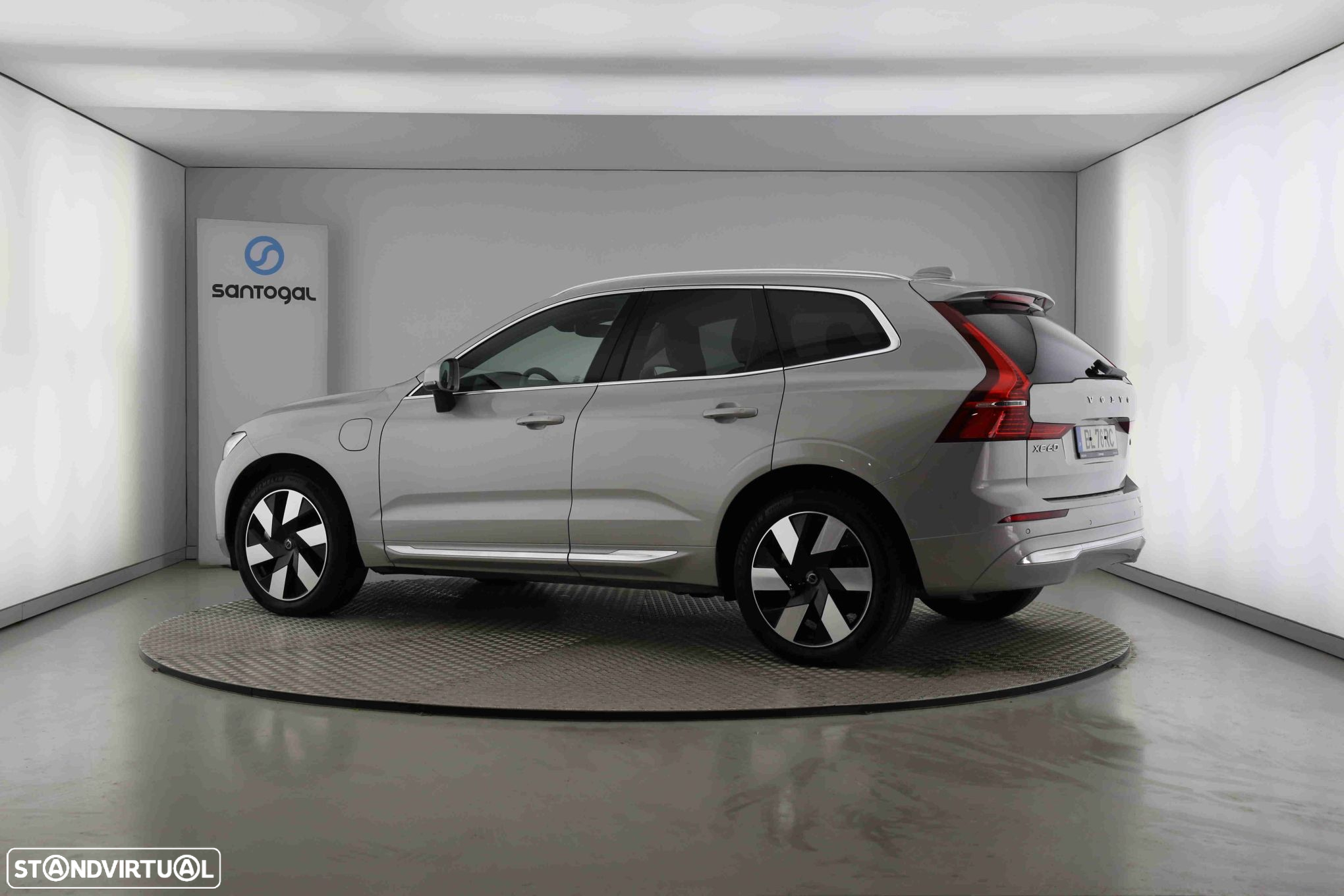 Volvo XC 60 2.0 T6 PHEV Plus Bright AWD - 3