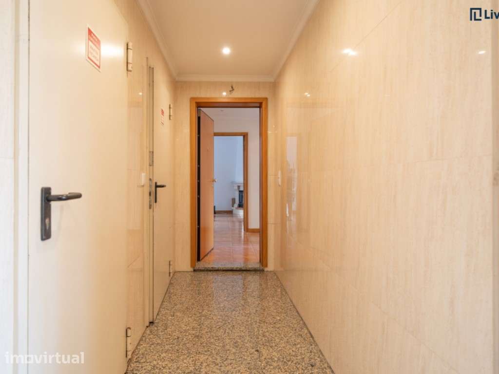 T2 com Amplo Terraço em Gulpilhares - Grande imagem: 5/24