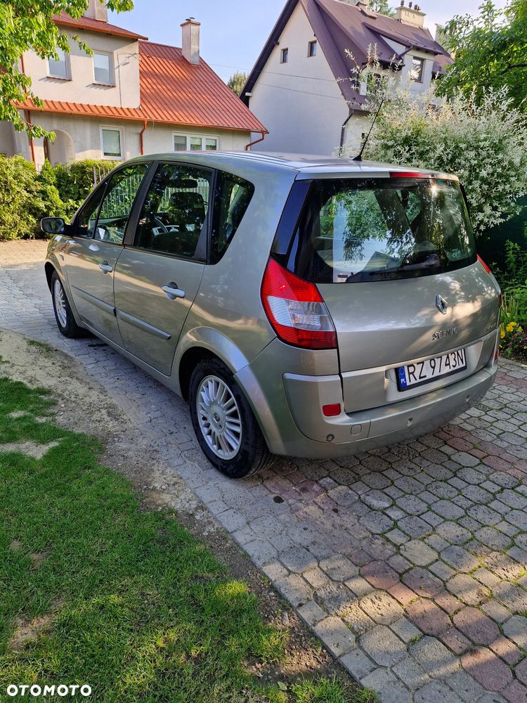 Renault Scenic - 3
