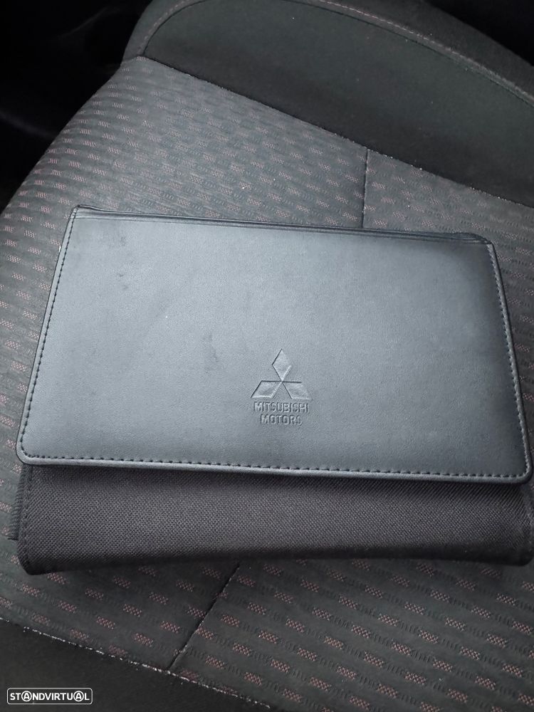 Mitsubishi ASX 1.6 MIVEC Intense - 13