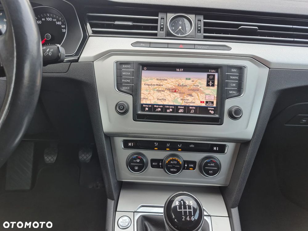 Volkswagen Passat 2.0 TDI BMT Comfortline - 20
