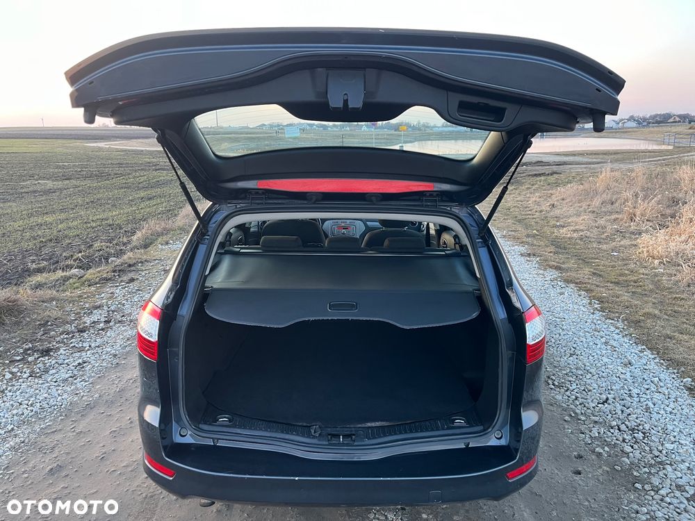 Ford Mondeo 2.0 TDCi Silver X - 20