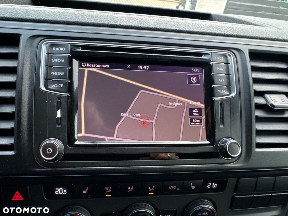 Volkswagen Caravelle 2.0 TDI L2 Comfortline DSG - 22