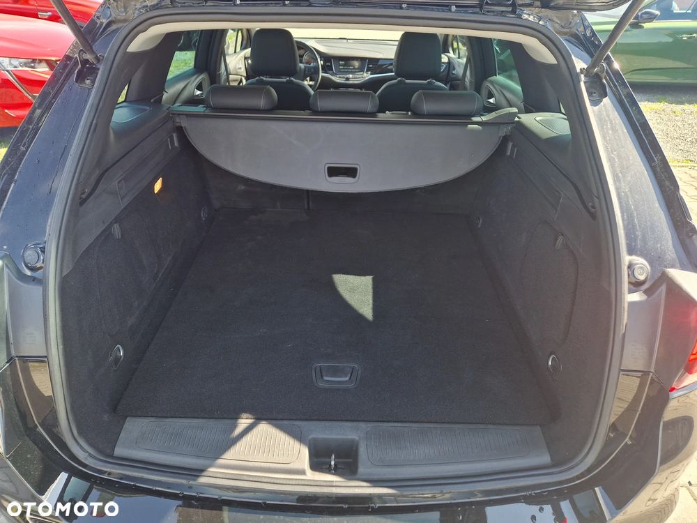 Opel Astra 1.2 T Ultimate S&S - 9